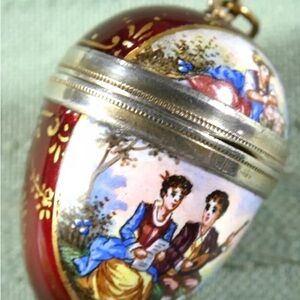 Antique egg pendent with a miniature painting in silver